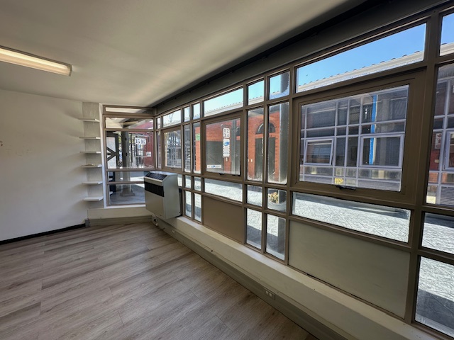 To Let Commercial Property for Rent in Observatory Western Cape